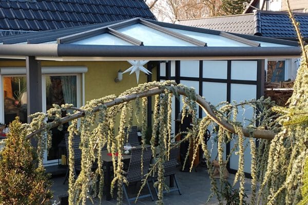 D & F exklusive Terrassenüberdachung