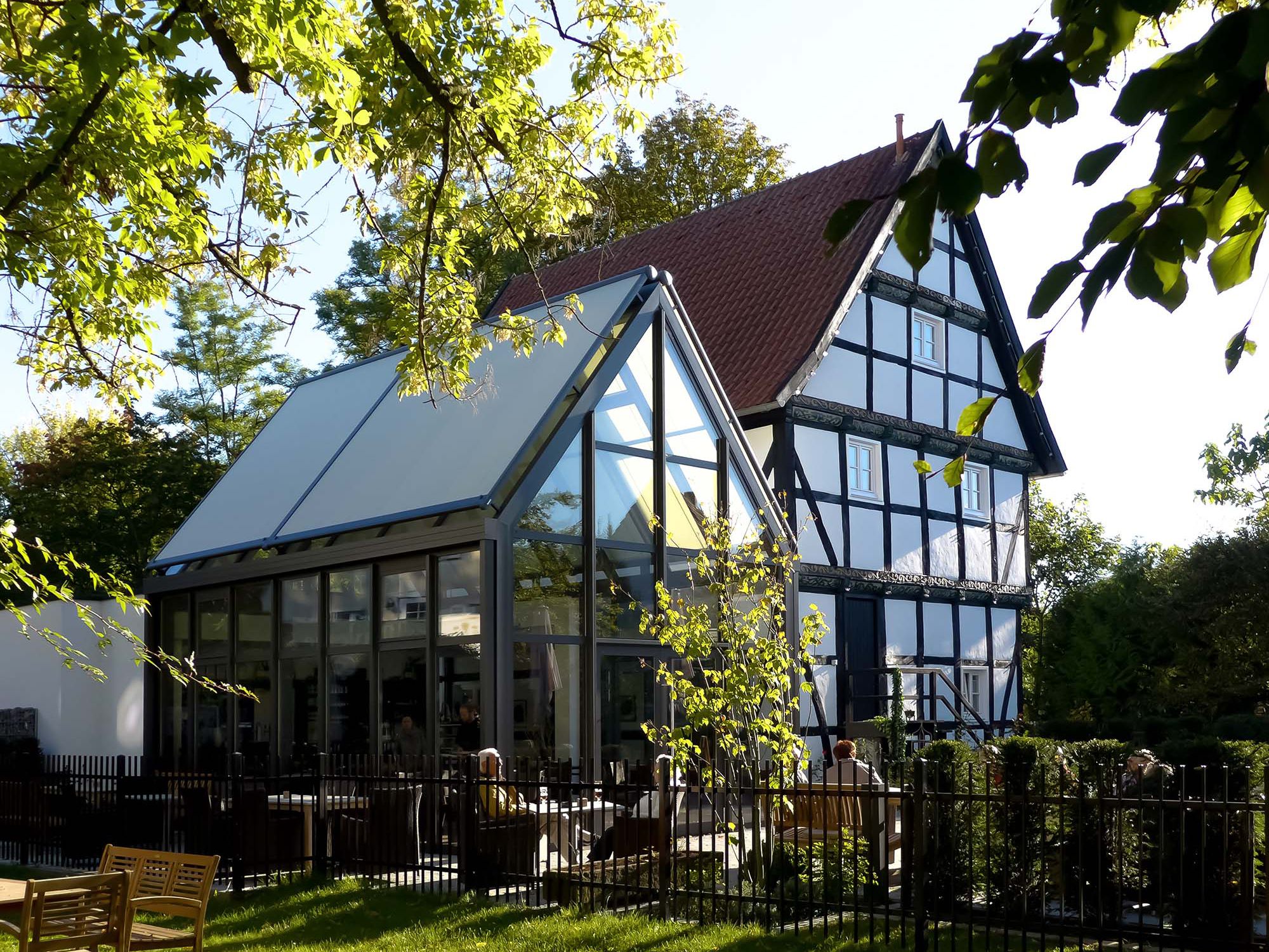 Wintergarten am Kornspeicher mit Glasfassade